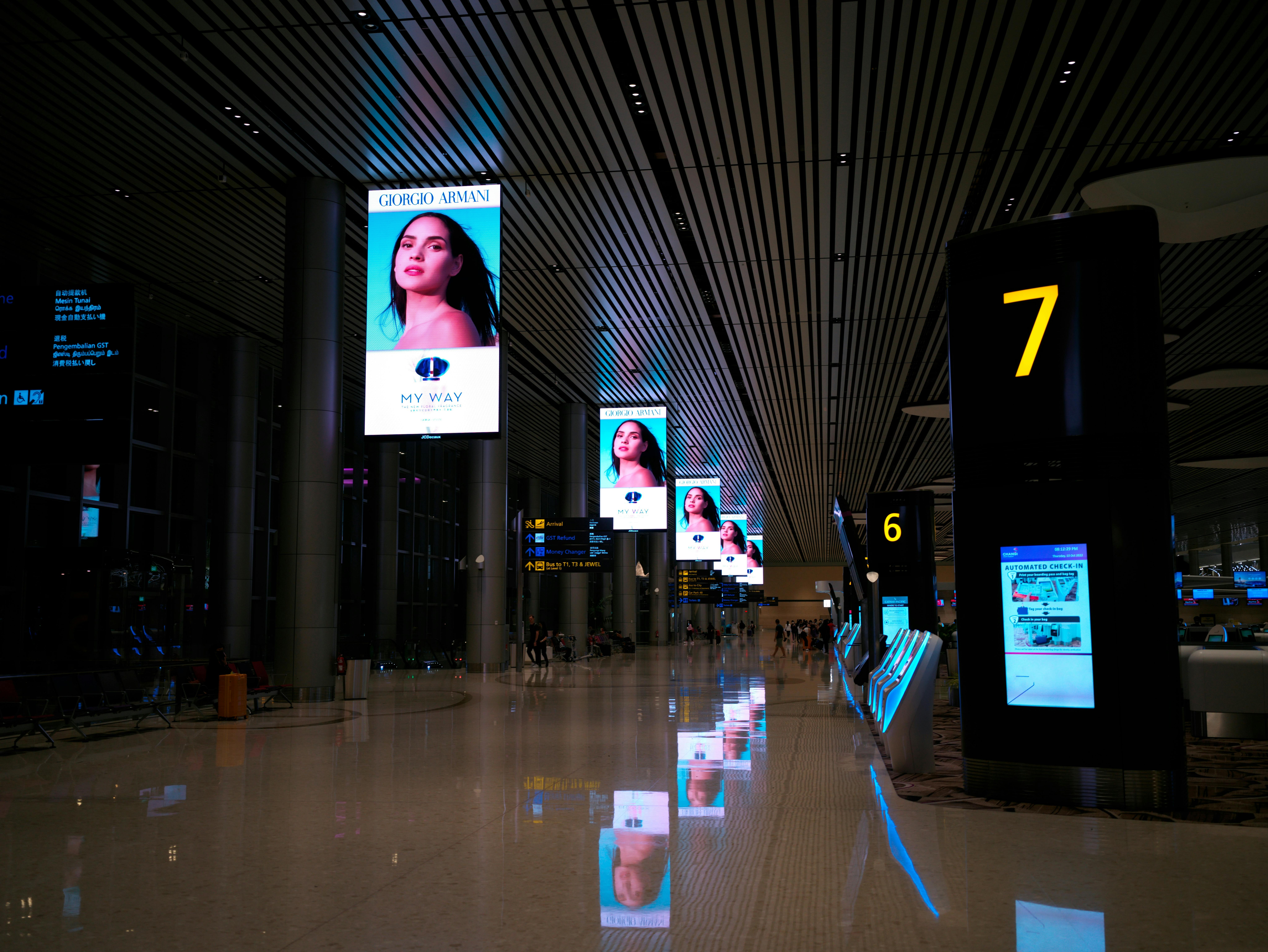 digital signage